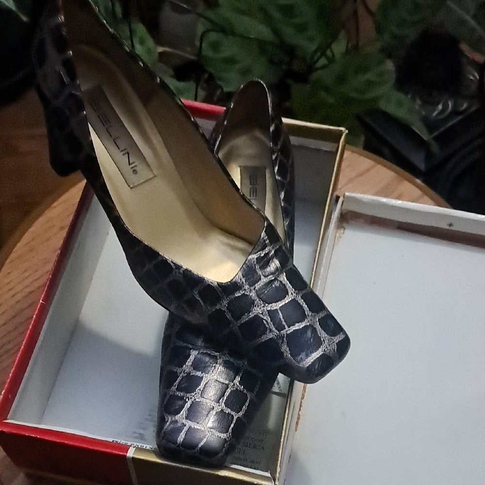 Bellini Black Croc-Embossed Heels